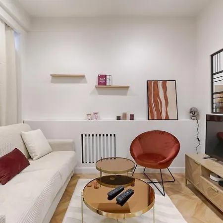 Cambodia Pere Lachaise Cosy 2p Appartement
